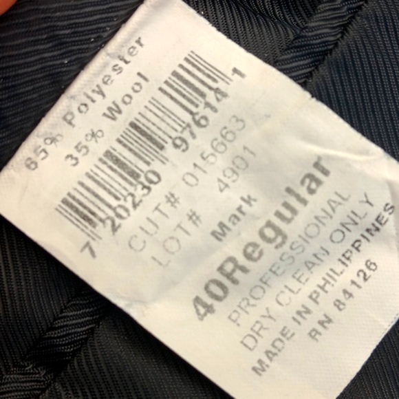 Stanley Blacker Men's (2) Button  Luxury Blazer with Metallic Style Buttons - Picture 16 of 16